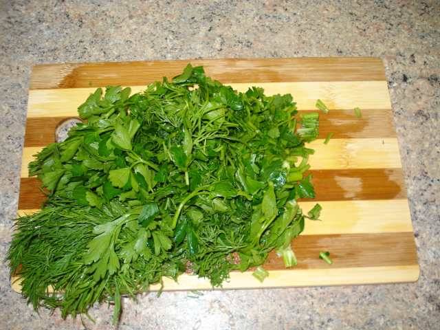 Salting parsley for the winter