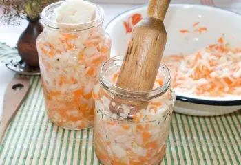 Sauerkraut with carrots