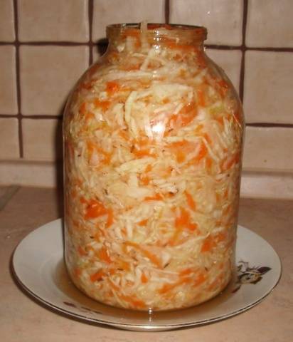 Sauerkraut with carrots