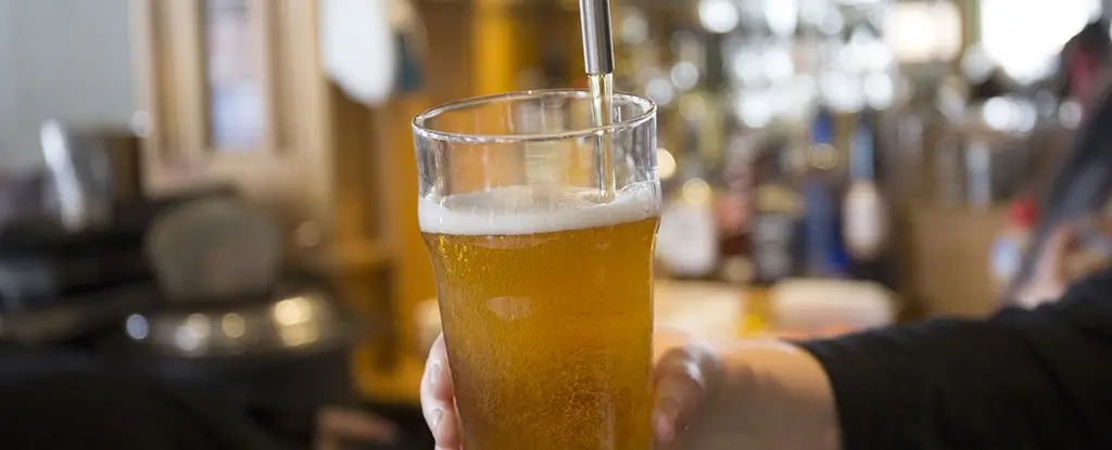 Scientists have bad news for beer lovers. «The more you drink, the worse it gets»