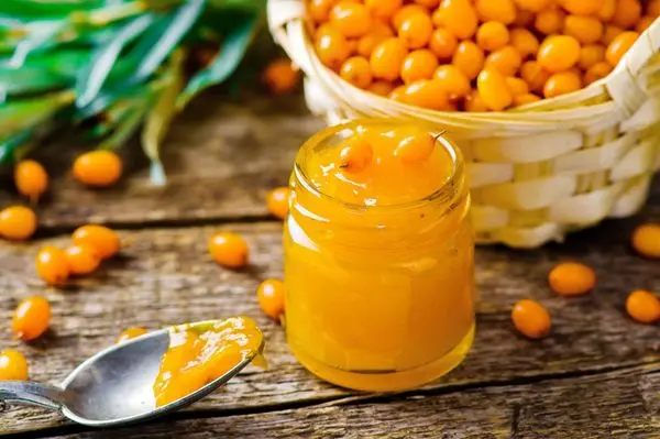 Sea buckthorn jam: useful properties of sea buckthorn dessert and simple recipes from frozen, fresh berries for the winter