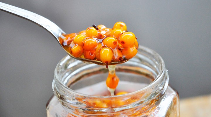 Sea buckthorn jam: useful properties of sea buckthorn dessert and simple recipes from frozen, fresh berries for the winter