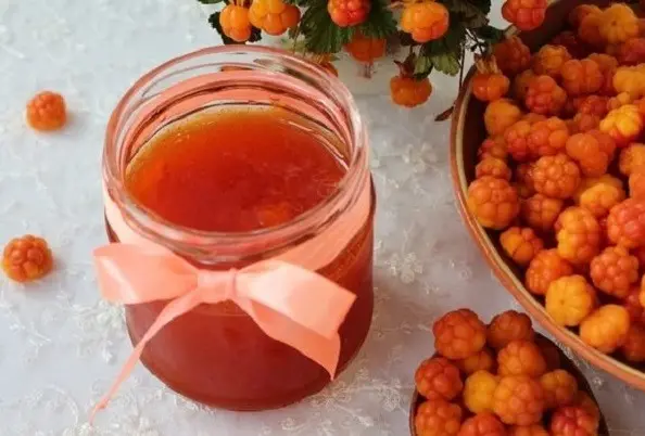 Seedless cloudberry jam