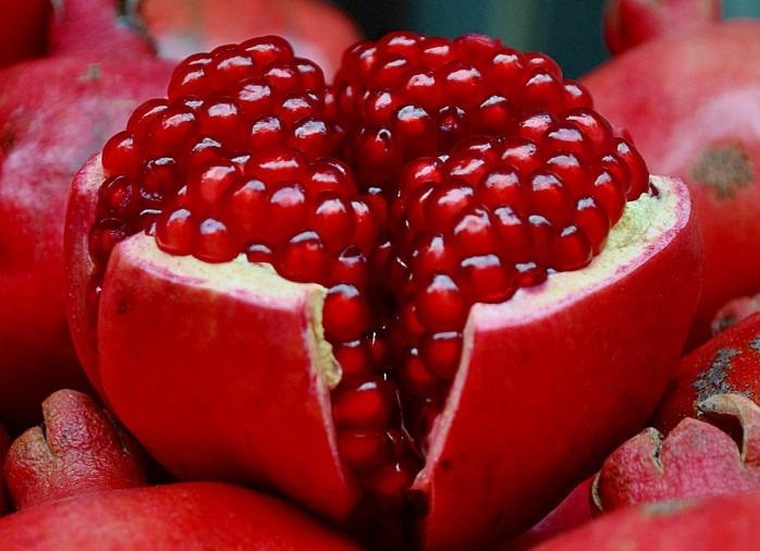 Seedless pomegranate - a unique work of breeders