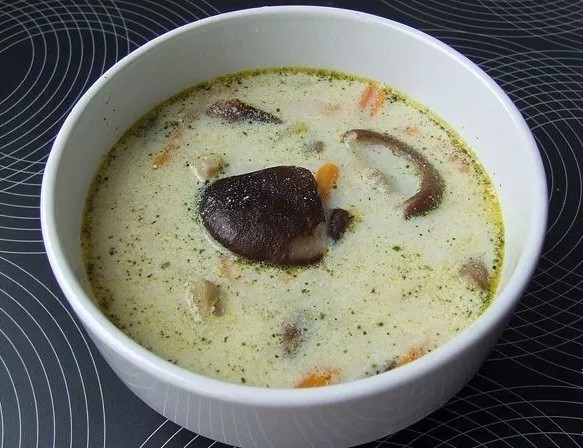 Shiitake Mushroom Soup: Cooking Recipes