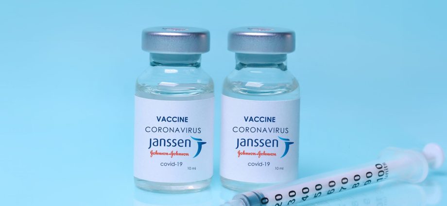 Should healers get the Johnson &#038; Johnson vaccine?