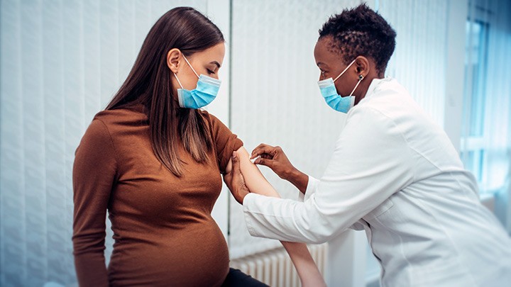 Should pregnant women get vaccinated against COVID-19? [WE EXPLAIN]