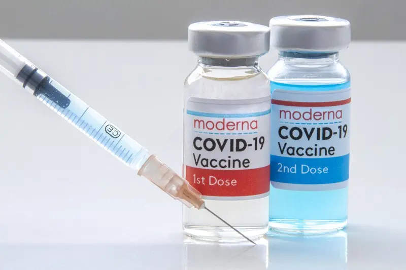 Side effects of the Moderna COVID-19 vaccine