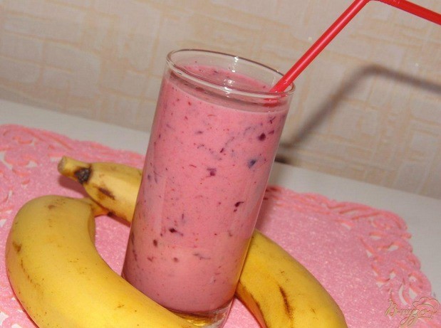 Smoothie recipes with red and black currants