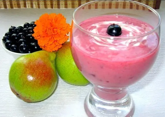 Smoothie recipes with red and black currants