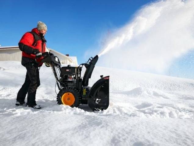 Snow blower Champion (Champion) ST1074BS