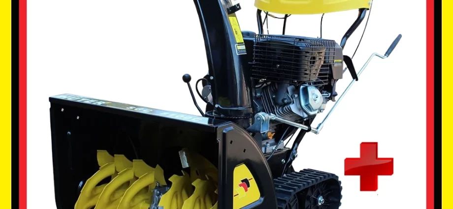 Snow blower Huter SCG 8100c on caterpillars