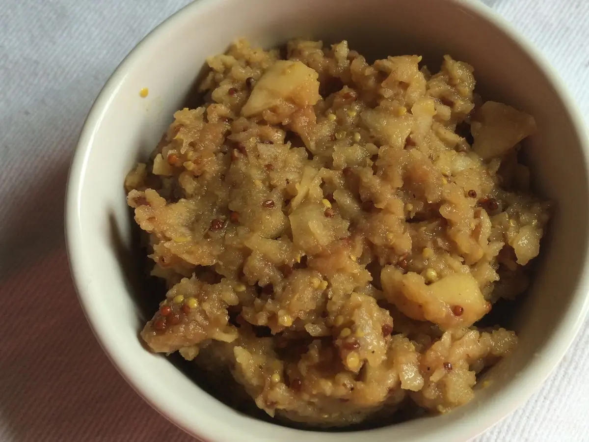 Soaked Apples with Mustard: A Simple Recipe