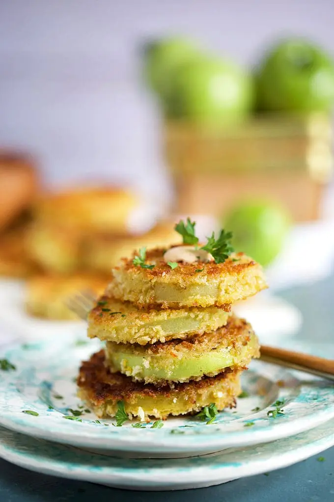 Spicy green tomato appetizer