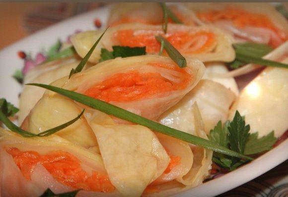 Spicy pickled cabbage for the winter is very tasty 