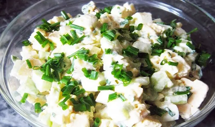 Spicy salads with canned champignons