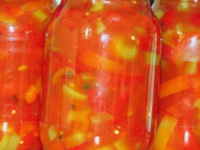 Squash in tomato juice for the winter: 5 recipes