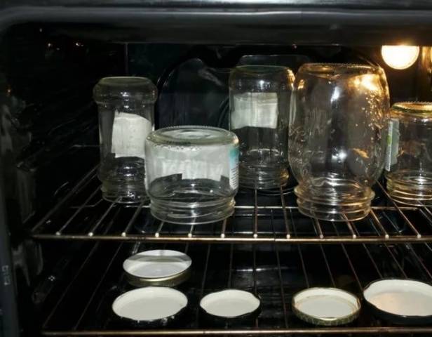 Sterilization in a gas oven