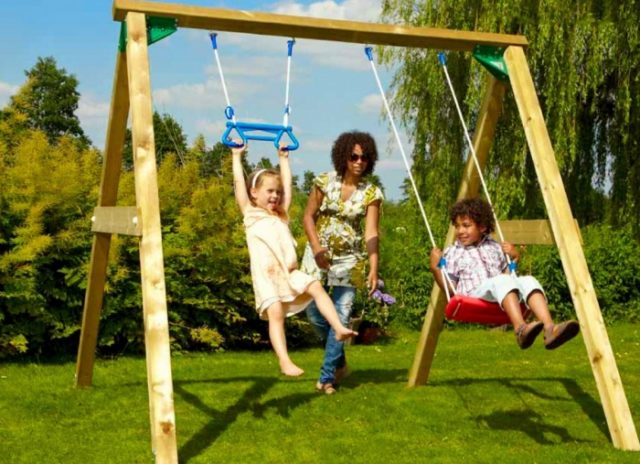 Suspended swing on chains: with a back, double and for adults, design + photo