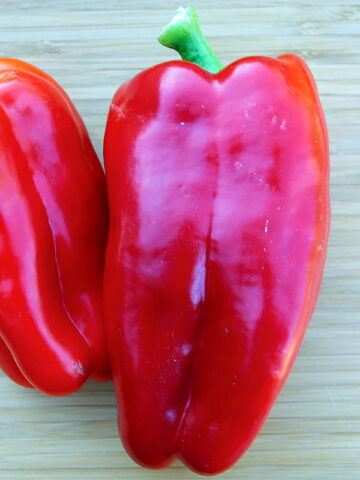 Sweet pepper Big Boy: variety description, photo, reviews, yield