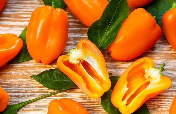 Sweet pepper varieties for open ground and greenhouses: characteristics and reviews, choosing the right ones