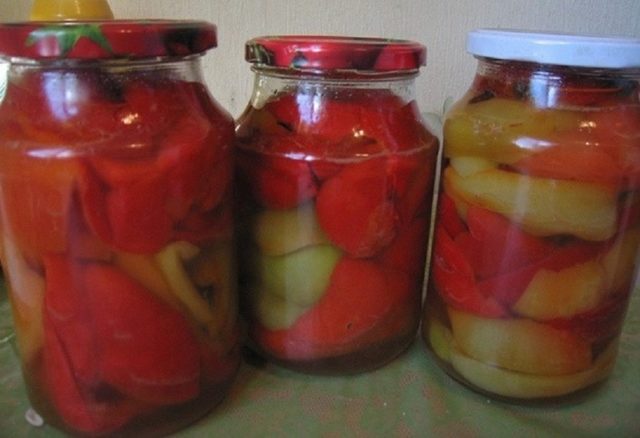 Sweet peppers in honey filling for the winter: yummy, Lick your fingers, delicious recipes for blanks