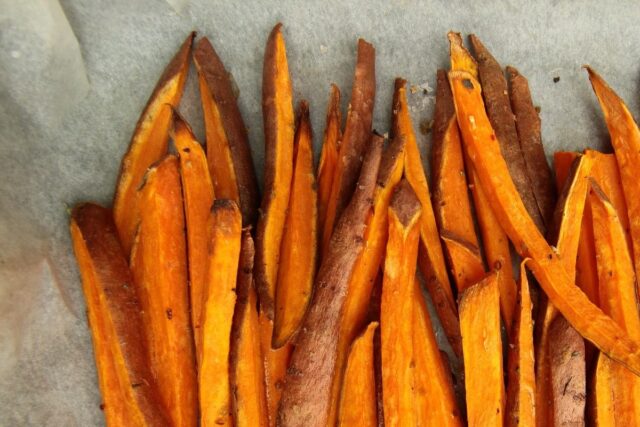 Sweet potato: what is it, photo, description, what is useful for the human body, as it is