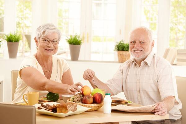 The benefits of apricots for the human body: men, women, pregnant women