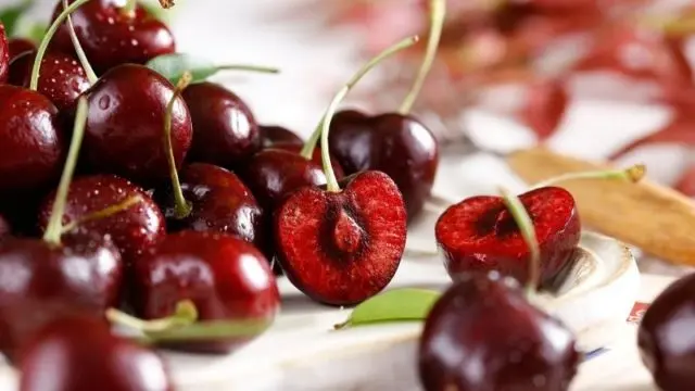 The benefits of cherries during pregnancy and breastfeeding: vitamin content, what are the benefits of fresh, frozen berries