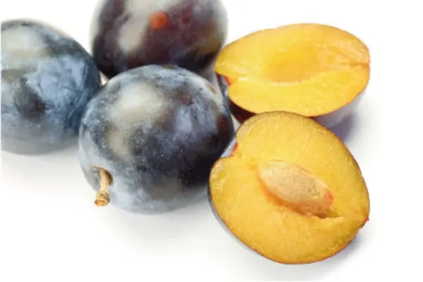 The benefits of plums for the human body