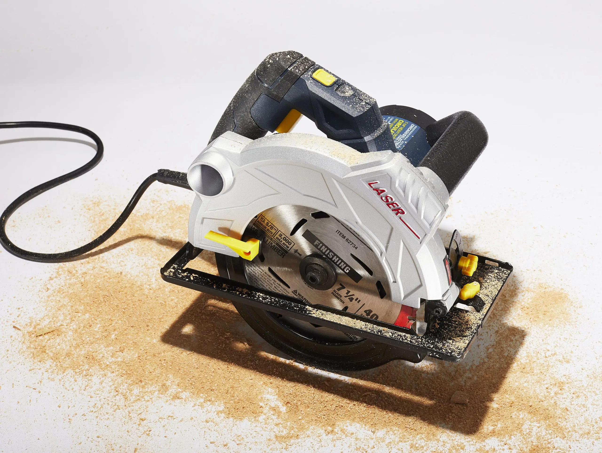 The best circular saws: rating 2022 + tips for choosing a working tool, varieties and principle of operation