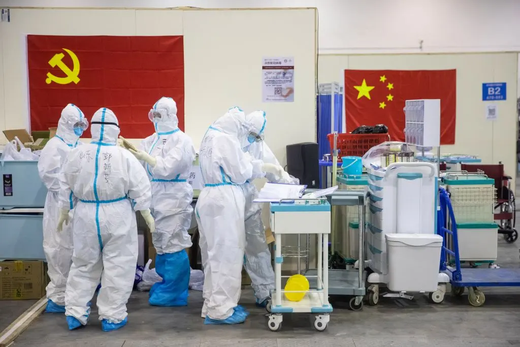 The director of a hospital in Wuhan has passed away. He was infected with the coronavirus