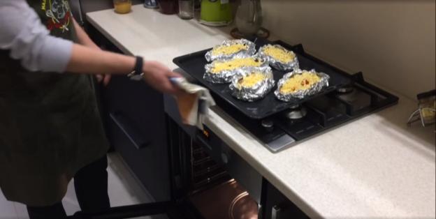 Tilapia baked with vegetables in the oven: under cheese, in foil, in cream sauce