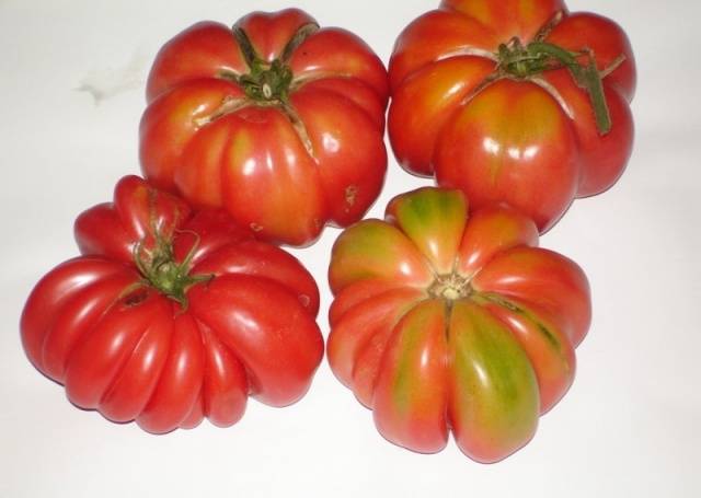 Tomato Japanese crab: reviews, photos, yield