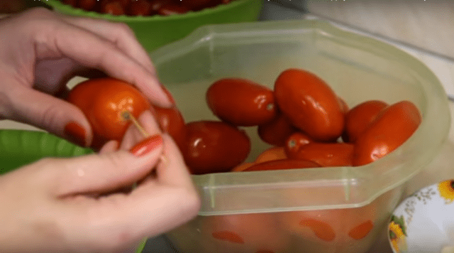 Tomato recipes for the winter without sterilization