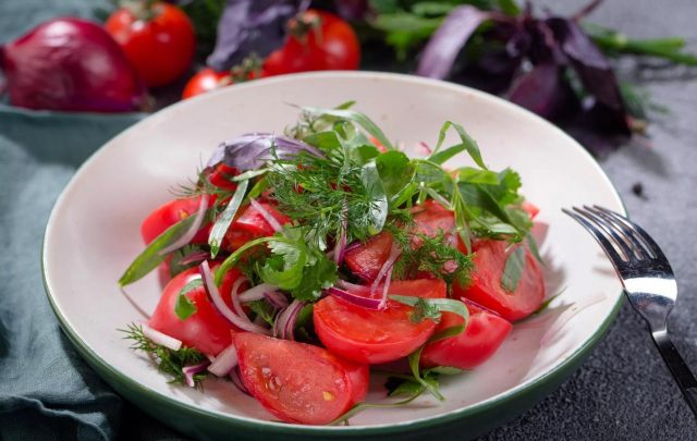 Tomato Rose of the Winds: characteristics and description of the variety