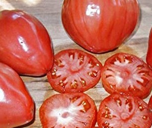 Tomatoes Bull&#8217;s heart