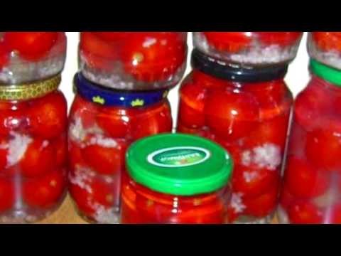 Tomatoes in own juice with tomato paste