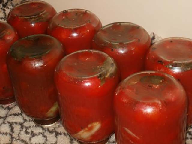 Tomatoes in own juice without vinegar