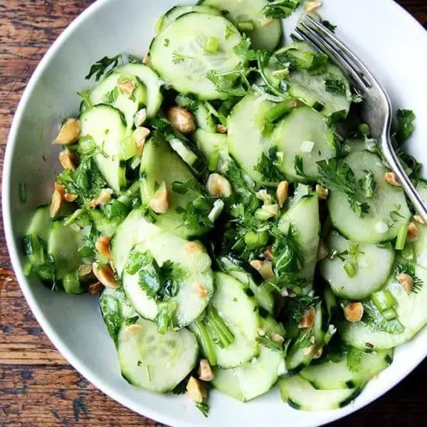 Top dressing of cucumbers with azophos 