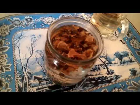 Treatment with walnut tincture