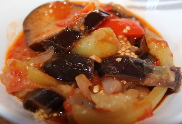 Troika salad with eggplant for the winter