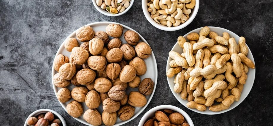 Types of nuts: the best varieties, the content of nutrients