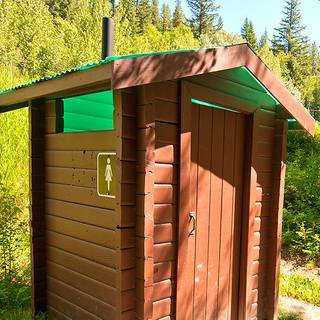 Types of toilets for summer cottages: options 