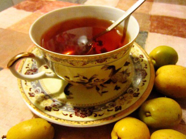 Useful properties of henomeles (quince) and contraindications for women, men