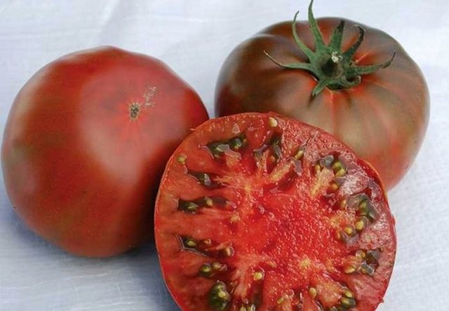 Varieties of black tomatoes with photos and descriptions