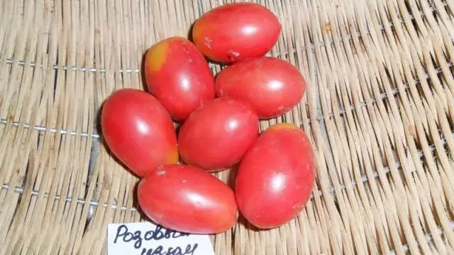 Varieties of plum tomatoes