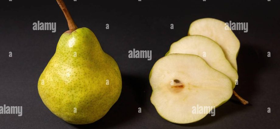 Variety Pear November with photo and description