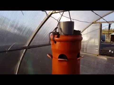 Vertical bed for strawberries from a pipe