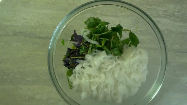 Vietnamese Pho soup: step by step recipe with photo